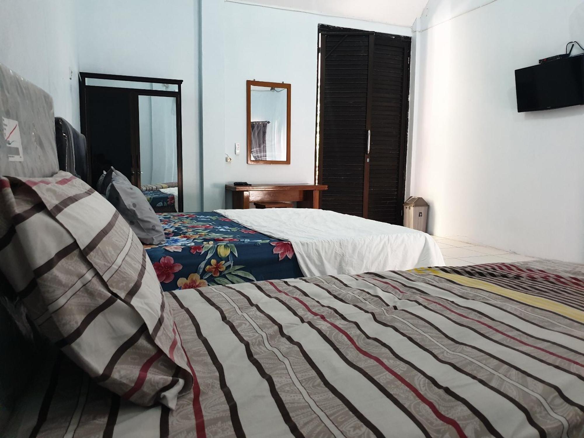 Capital O 92612 Penginapan D'Alas Purwo & Beachnearpadang Savana Sadengan Banyuwangi  Esterno foto